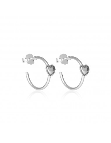 Heart Hoop Earrings s'inspire de l'anatomie humaine