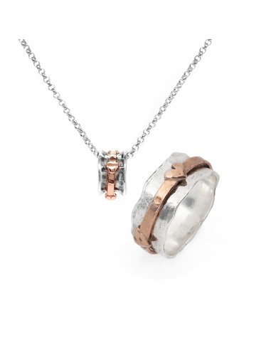 Heart Spinner Ring and Necklace les ligaments