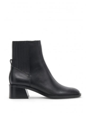 Linny Black Leather Bootie rembourrage situé sous